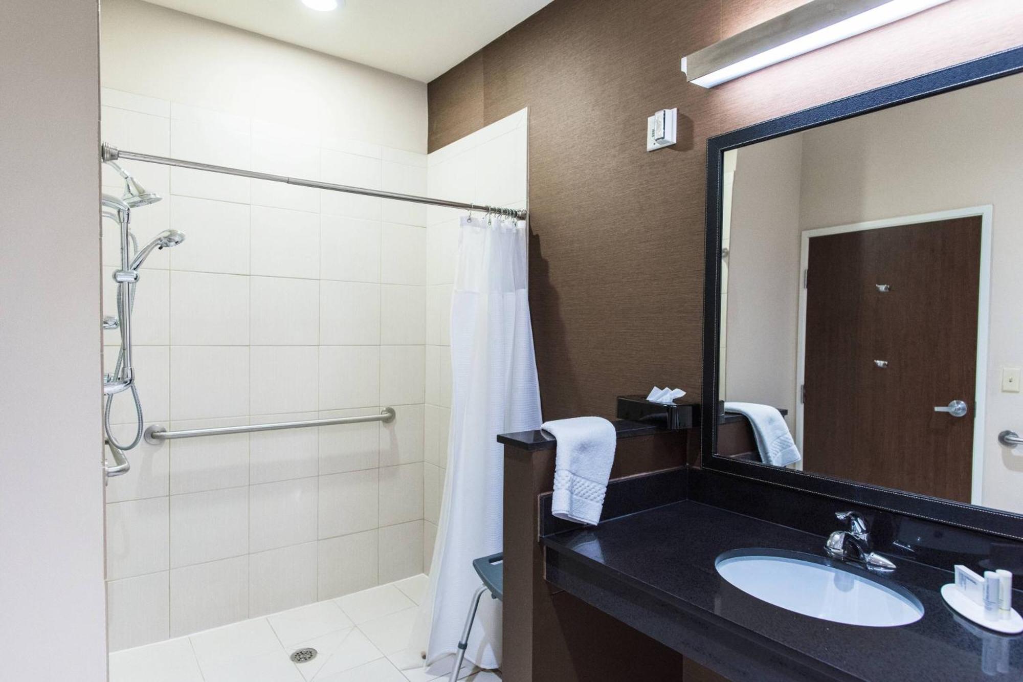 Fairfield Inn And Suites By Marriott Natchitoches Ngoại thất bức ảnh